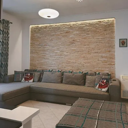 Your Tirana Apartamento