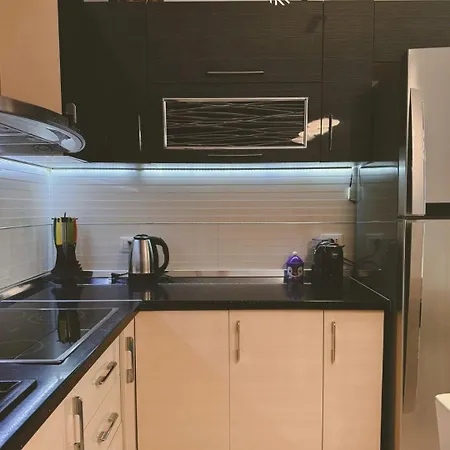 Apartamento Your Tirana Shkoze (Tirana)